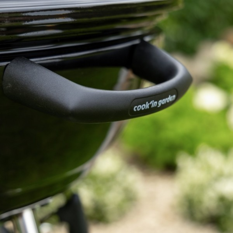 Cook In Garden | SMOK 60 | Charcoal BBQ | CH041T