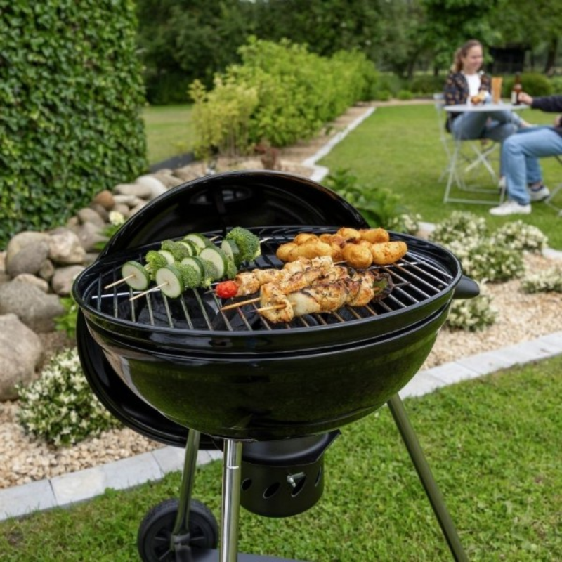 Cook In Garden | SMOK 60 | Charcoal BBQ | CH041T